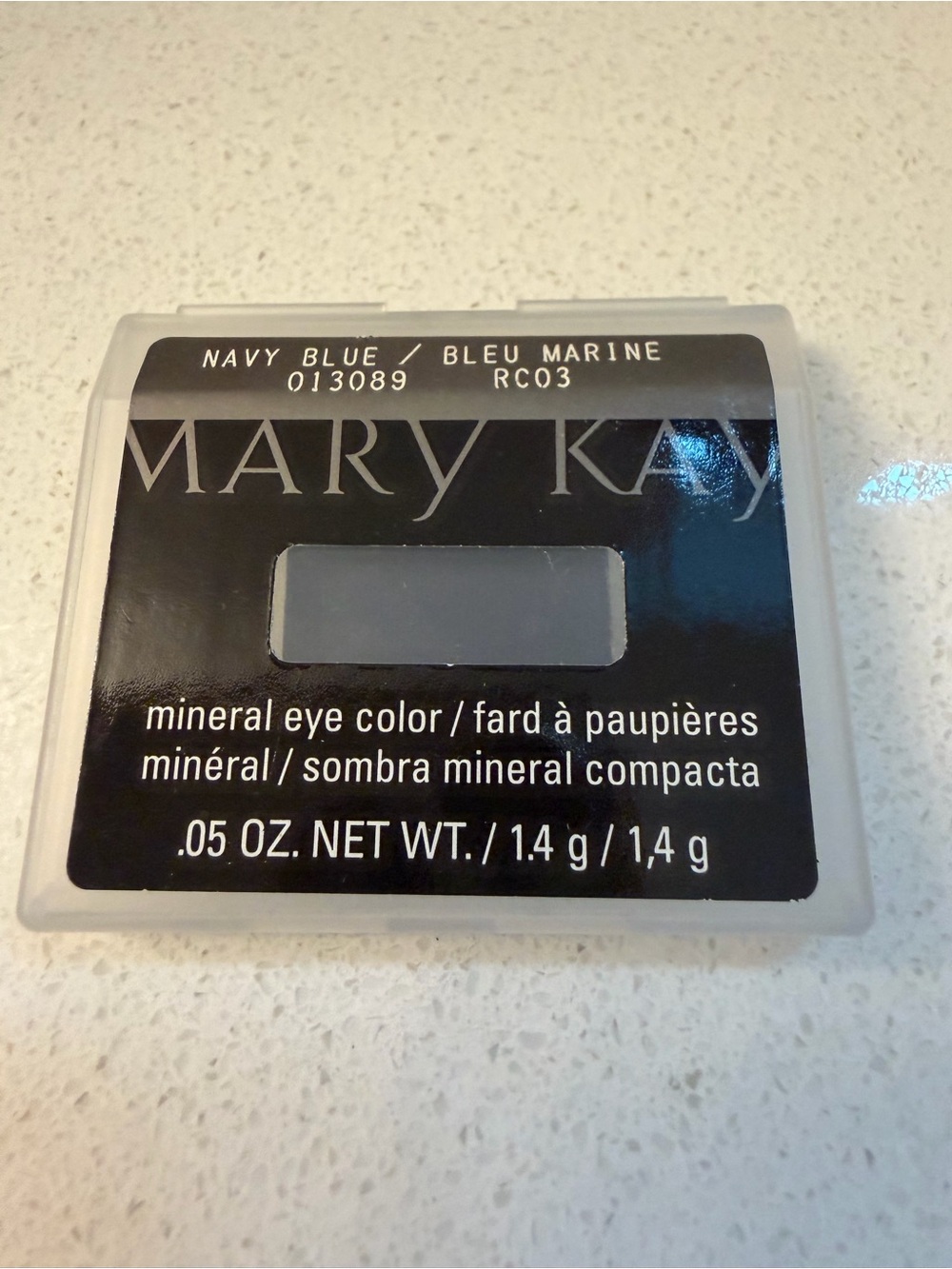 NWT Mary Kay Mineral Eye Color, Navy Blue